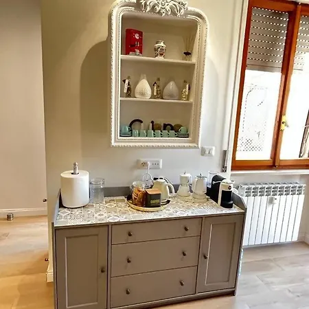 Apartamento Di Lusso Con 3 Da Letto Livorno